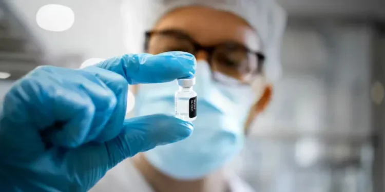 Analyst insight: Data architecture strategies and best practices for life sciences 4.0