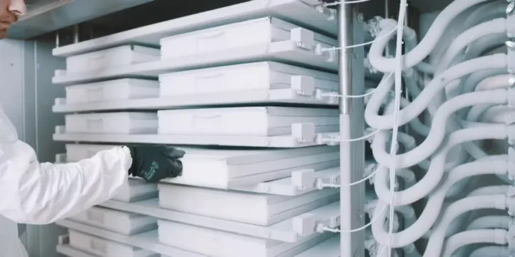 White paper: The chilled future of RNA therapeutics — Filling & freezing applications