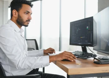 Equity Compensation Guide: What Is Equity Compensation & Should You Offer It?