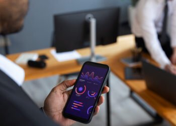 Enterprise Mobile Apps Improve Workforce Productivity