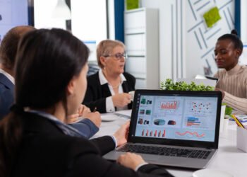 Intent Data Helps B2B Marketers Identify Active Buyers