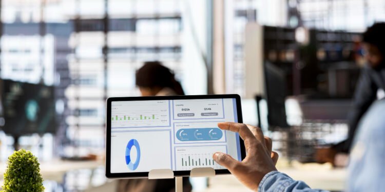 Customer Data Platforms Improve Cross-Channel Business Intelligence
